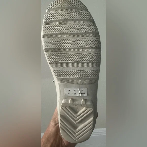 HUNTER IVORY CORWIN Insulated Lace Up Zip Up Waterproof Size 7 Boots - Picture 8 of 10